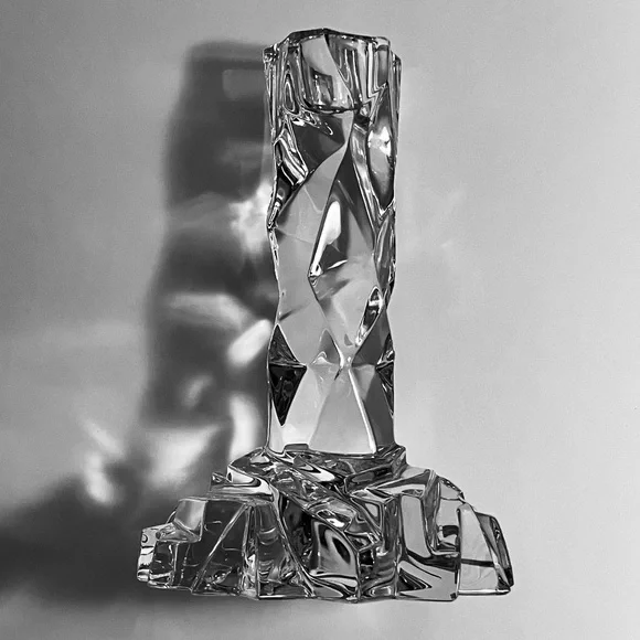 TIFFANY & Co. ROCK CUT Crystal Candlestick / 5.75 Inches / DISCONTINUED & Rare - Picture 2 of 9